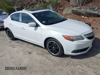 2013 Acura ILX Premium Pkg with VIN 19VDE1F53DE017389, listed as a IAAI auction lot 41897366 with 161,556 mi miles. Bid and sale history available at carsss.com. Image 1.
