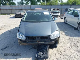 2006 Volkswagen Jetta 2.5L z VIN 3VWSF71K06M798437, wystawiony jako IAAI lot #42559453 z przebiegiem 169 485 mil mil oraz . Historia ofert i sprzedaży dostępna na DreamBid. Obrazek 13.