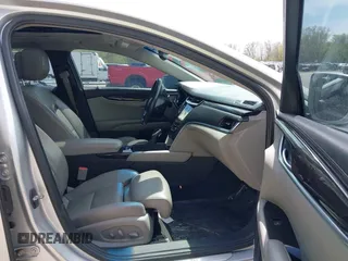 2013 Cadillac XTS Luxury z VIN 2G61P5S3XD9178601, wystawiony jako IAAI lot #42154859 z przebiegiem 111 227 mil mil oraz . Historia ofert i sprzedaży dostępna na DreamBid. Obrazek 5.