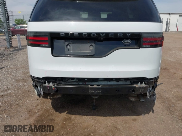 2021 Land Rover Discovery z VIN SALRT4RUXM2449829, wystawiony jako IAAI lot #42207245 z przebiegiem 54 328 mil mil oraz . Historia ofert i sprzedaży dostępna na DreamBid. Obrazek 6.