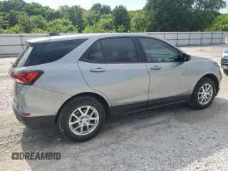 2023 Chevrolet Equinox LS z VIN 3GNAXHEG7PL174964, wystawiony jako Copart lot #58373315 z przebiegiem 34 175 mil mil oraz Szkoda całkowita • Salvage title. Historia ofert i sprzedaży dostępna na DreamBid. Obrazek 3.