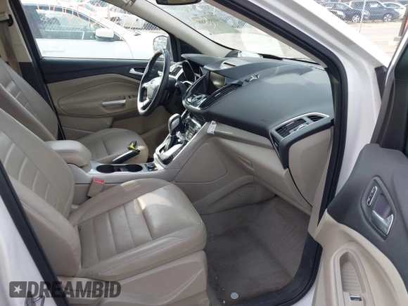 2013 Ford Escape SEL with VIN 1FMCU9H90DUD84350, listed as a IAAI auction lot 41883888 with 177,347 mi miles. Bid and sale history available at carsss.com. Image 5.