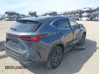 2022 Lexus NX 250 z VIN JTJADCAZ3N5001089, wystawiony jako IAAI lot #42383681 z przebiegiem 30 119 mil mil oraz . Historia ofert i sprzedaży dostępna na DreamBid. Obrazek 4.
