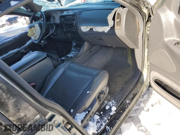 2000 Mercury Mountaineer z VIN 4M2ZU86P4YUJ11793, wystawiony jako Copart lot #42039265 z przebiegiem 231 387 mil mil oraz Czysty tytuł • Clean title. Historia ofert i sprzedaży dostępna na DreamBid. Obrazek 8.