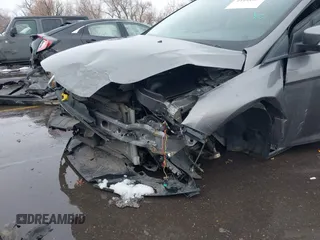 2014 Ford Focus SE with VIN 1FADP3K26EL178617, listed as a IAAI auction lot 41494087 with 72,198 mi miles. Bid and sale history available at carsss.com. Image 6.