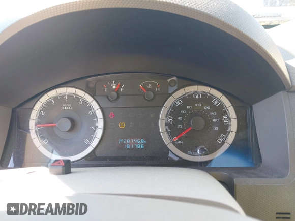 2009 Ford Escape XLS with VIN 1FMCU02759KC80412, listed as a IAAI auction lot 42228138 with 181,786 mi miles and . Bid and sale history available at DreamBid. Image 7.