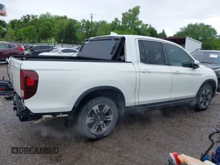 2019 Honda Ridgeline RTL-T z VIN 5FPYK2F69KB004726, wystawiony jako IAAI lot #42189854 z przebiegiem 71 665 mil mil oraz . Historia ofert i sprzedaży dostępna na DreamBid. Obrazek 14.
