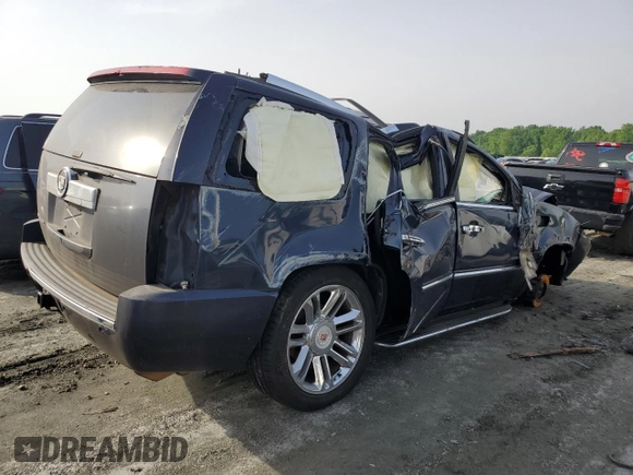 2007 Cadillac Escalade z VIN 1GYFK63837R153531, wystawiony jako Copart lot #56426285 z przebiegiem Nie podano mil oraz Szkoda całkowita • Salvage title. Historia ofert i sprzedaży dostępna na DreamBid. Obrazek 3.