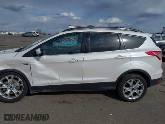 2013 Ford Escape SEL with VIN 1FMCU9H90DUD84350, listed as a IAAI auction lot 41883888 with 177,347 mi miles. Bid and sale history available at carsss.com. Image 14.