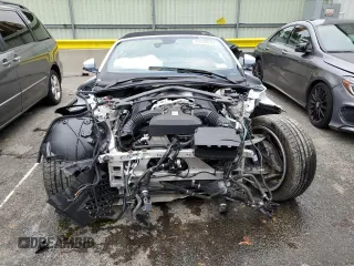 2020 Aston Martin DB11 z VIN SCFRMFCW3LGM08827, wystawiony jako Copart lot #84838664 z przebiegiem Nie podano mil oraz Szkody całkowita. Historia ofert i sprzedaży dostępna na DreamBid. Obrazek 5.