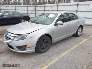 2010 Ford Fusion SE with VIN 3FAHP0HA7AR238091, listed as a IAAI auction lot 41847624 with 157,381 mi miles. Bid and sale history available at carsss.com. Image 2.