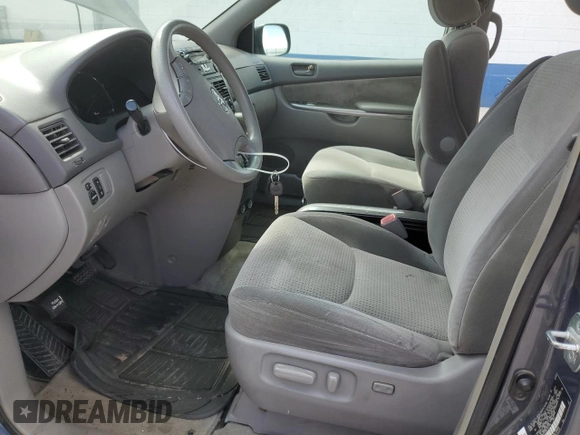 2008 Toyota Sienna CE with VIN 5TDZK23C08S127178, listed as a Copart auction lot 54060145 with 317,196 mi miles and Clean Title. Bid and sale history available at DreamBid. Image 7.