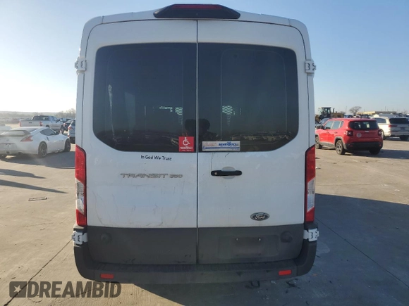 2022 Ford Transit Passenger XL z VIN 1FBAX2C81NKA26006, wystawiony jako Copart lot #43716065 z przebiegiem 40 223 mil mil oraz Szkody całkowita. Historia ofert i sprzedaży dostępna na DreamBid. Obrazek 6.