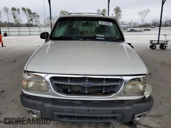2000 Ford Explorer XLT z VIN 1FMZU73E9YZB47416, wystawiony jako Copart lot #44131665 z przebiegiem 241 417 mil mil oraz Szkoda całkowita • Salvage title. Historia ofert i sprzedaży dostępna na DreamBid. Obrazek 5.