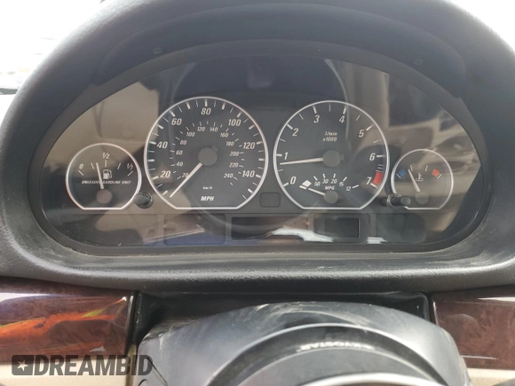 2001 BMW 3 Series 325Ci with VIN WBABS334X1JY41304, listed as a Copart auction lot 85814304 with 93,527 mi miles and Salvage Title. Bid and sale history available at carsss.com. Image 9.
