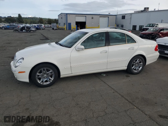 2004 Mercedes-Benz E 320 with VIN WDBUF65JX4A430542, listed as a Copart auction lot 51974815 with 195,666 mi miles and Salvage Title. Bid and sale history available at carsss.com. Image 1.