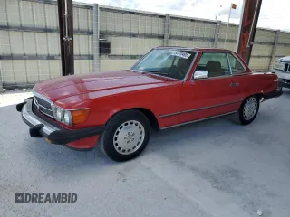 1987 Mercedes-Benz 560 Series 560SL with VIN WDBBA48D8HA056549, listed as a Copart auction lot 54720495 with 157,724 mi miles and Clean Title. Bid and sale history available at carsss.com. Image 1.