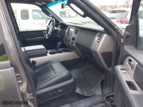 2017 Ford Expedition EL XLT with VIN 1FMJK1JT2HEA78917, listed as a IAAI auction lot 41055294 with 168,101 mi miles. Bid and sale history available at carsss.com. Image 5.