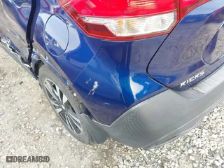 2019 Nissan Kicks SV with VIN 3N1CP5CU8KL557557, listed as a IAAI auction lot 41725802 with 94,023 mi miles. Bid and sale history available at carsss.com. Image 17.