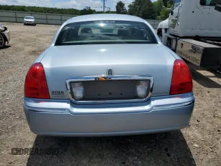 2007 Lincoln Town Car Signature z VIN 1LNHM81V17Y612098, wystawiony jako Copart lot #54874515 z przebiegiem 243 252 mil mil oraz Szkody całkowita. Historia ofert i sprzedaży dostępna na DreamBid. Obrazek 6.
