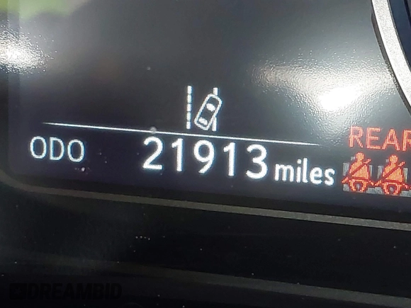 2024 Lexus UX with VIN JTHX6JBH7R2162231, listed as a IAAI auction lot 41665179 with 21,913 mi miles. Bid and sale history available at carsss.com. Image 16.