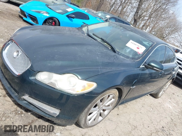 2010 Jaguar XF Premium Luxury with VIN SAJWA0GB4ALR57747, listed as a IAAI auction lot 41807833 with 1 mi miles. Bid and sale history available at carsss.com. Image 2.