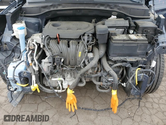 2018 Hyundai Santa Fe 2.4L z VIN 5NMZTDLB4JH066703, wystawiony jako Copart lot #54432155 z przebiegiem 67 737 mil mil oraz Szkoda całkowita • Salvage title. Historia ofert i sprzedaży dostępna na DreamBid. Obrazek 11.