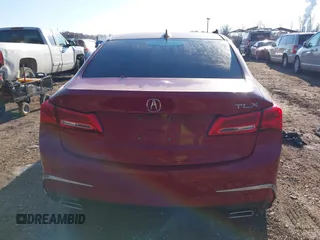 2018 Acura TLX with VIN 19UUB2F30JA002191, listed as a IAAI auction lot 41432550 with 81,233 mi miles. Bid and sale history available at carsss.com. Image 17.