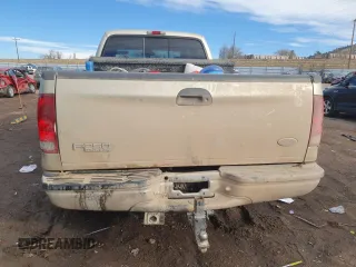 2000 Ford Super Duty F-250 XL with VIN 1FTNW21S4YEC53921, listed as a Copart auction lot 43639375 with 259,713 mi miles and Clean Title. Bid and sale history available at carsss.com. Image 6.