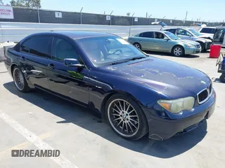 2004 BMW 7 Series 745Li с VIN WBAGN63424DS48019, выставлен на аукционе IAAI как лот 42510159 с пробегом 194 500 миль миль и . История ставок и продаж доступна на DreamBid. Изображение 1.
