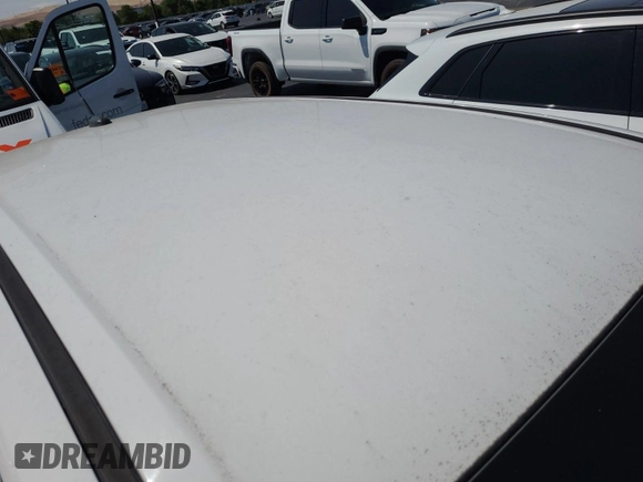 2017 Ford Escape SE z VIN 1FMCU0GD4HUB05330, wystawiony jako IAAI lot #42396863 z przebiegiem 66 420 mil mil oraz . Historia ofert i sprzedaży dostępna na DreamBid. Obrazek 9.