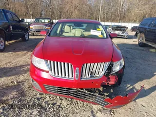 2010 Lincoln MKS with VIN 1LNHL9DR5AG603425, listed as a IAAI auction lot 41823035 with 193,513 mi miles and . Bid and sale history available at DreamBid. Image 12.