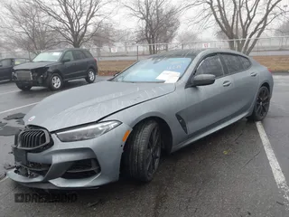 2020 BMW 8 Series M850i with VIN WBAGV8C05LCD67134, listed as a IAAI auction lot 41047470 with 1 mi miles. Bid and sale history available at carsss.com. Image 2.