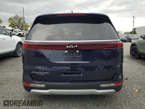2022 Kia Carnival LXS with VIN KNDNB4H35N6123478, listed as a Copart auction lot 80997464 with 17,637 mi miles and Salvage Title. Bid and sale history available at carsss.com. Image 6.