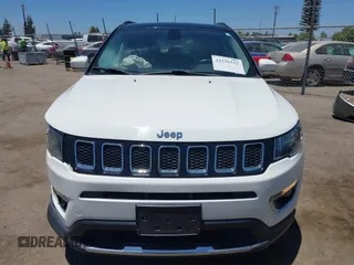 2018 Jeep Compass Limited z VIN 3C4NJCCB7JT410882, wystawiony jako IAAI lot #42536532 z przebiegiem 70 404 mil mil oraz . Historia ofert i sprzedaży dostępna na DreamBid. Obrazek 12.