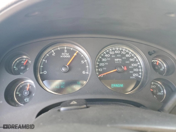 2013 Chevrolet Avalanche LTZ with VIN 3GNTKGE77DG200923, listed as a Copart auction lot 41534095 with 177,642 mi miles and Salvage Title. Bid and sale history available at carsss.com. Image 9.