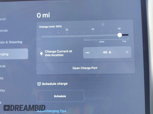 2014 Tesla Model S 60 with VIN 5YJSA1H16EFP32585, listed as a IAAI auction lot 42068925 with 119,561 mi miles and . Bid and sale history available at DreamBid. Image 17.