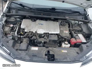 2021 Toyota Prius L Eco with VIN JTDKAMFU6M3141019, listed as a IAAI auction lot 41821212 with 202,756 mi miles. Bid and sale history available at carsss.com. Image 10.