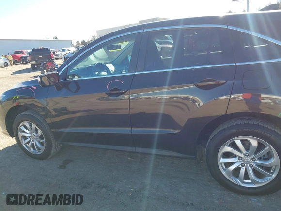 2017 Acura RDX w/Technology Pkg with VIN 5J8TB3H5XHL001791, listed as a IAAI auction lot 41332900 with 120,808 mi miles. Bid and sale history available at carsss.com. Image 15.