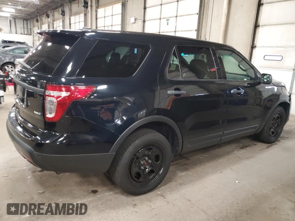2015 Ford Utility Police Interceptor with VIN 1FM5K8AR1FGC67073, listed as a Copart auction lot 79565404 with 82,694 mi miles and Non Repairable. Bid and sale history available at carsss.com. Image 3.