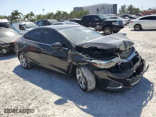 2019 Chevrolet Cruze Premier with VIN 1G1BF5SM5K7127673, listed as a Copart auction lot 48880285 with 102,502 mi miles and Clean Title. Bid and sale history available at carsss.com. Image 4.