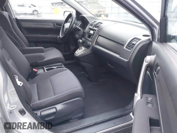 2009 Honda CR-V LX with VIN 5J6RE48379L031525, listed as a IAAI auction lot 41851336 with 233,042 mi miles. Bid and sale history available at carsss.com. Image 5.