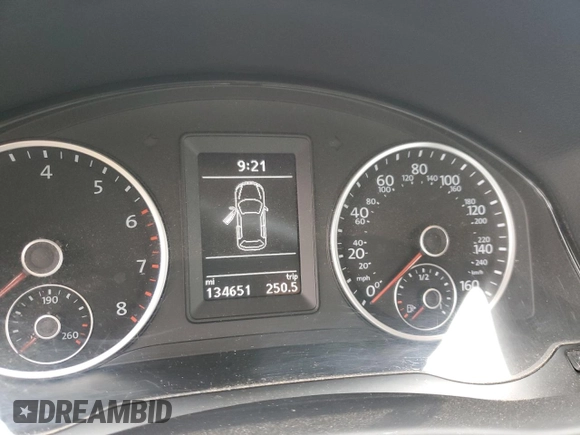2016 Volkswagen Tiguan SE with VIN WVGBV7AX9GW558477, listed as a Copart auction lot 49063695 with 134,651 mi miles and Salvage Title. Bid and sale history available at DreamBid. Image 9.