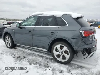 2022 Audi Q5 S line Premium Plus with VIN WA1EAAFY1N2090352, listed as a Copart auction lot 44381355 with 0 mi miles and Salvage Title. Bid and sale history available at carsss.com. Image 2.