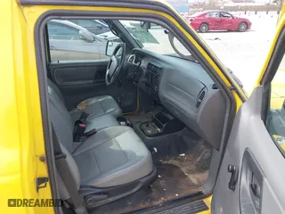 2007 Ford Ranger XL with VIN 1FTYR10D37PA68098, listed as a IAAI auction lot 41993229 with 210,383 mi miles. Bid and sale history available at carsss.com. Image 5.