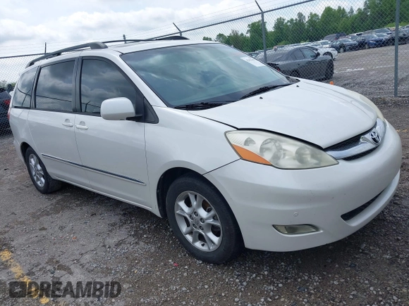 2006 Toyota Sienna XLE with VIN 5TDZA22C36S547762, listed as a IAAI auction lot 42182368 with 166,023 mi miles. Bid and sale history available at carsss.com. Image 1.