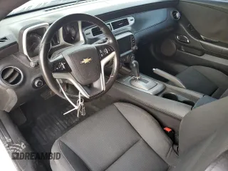 2013 Chevrolet Camaro LT z VIN 2G1FB1E39D9127220, wystawiony jako Copart lot #50932945 z przebiegiem 89 058 mil mil oraz Czysty tytuł • Clean title. Historia ofert i sprzedaży dostępna na DreamBid. Obrazek 8.