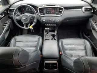 2018 Kia Sorento EX with VIN 5XYPHDA53JG430870, listed as a Copart auction lot 61542665 with 125,304 mi miles and Clean title. Bid and sale history available at DreamBid. Image 8.