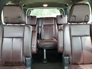 2016 Ford Expedition Max Platinum z VIN 1FMJK1LT4GEF11794, wystawiony jako Copart lot #55332795 z przebiegiem 151 060 mil mil oraz Szkoda całkowita • Salvage title. Historia ofert i sprzedaży dostępna na DreamBid. Obrazek 10.