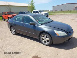 2005 Honda Accord EX z VIN 1HGCM567X5A049308, wystawiony jako IAAI lot #42227077 z przebiegiem 246 113 mil mil oraz . Historia ofert i sprzedaży dostępna na DreamBid. Obrazek 1.